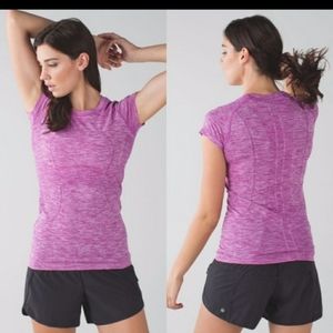 Lululemon Swiftly Tech Short Sleeve Top size 6